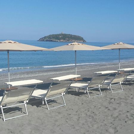 B&B La Stazione Diamante Zewnętrze zdjęcie